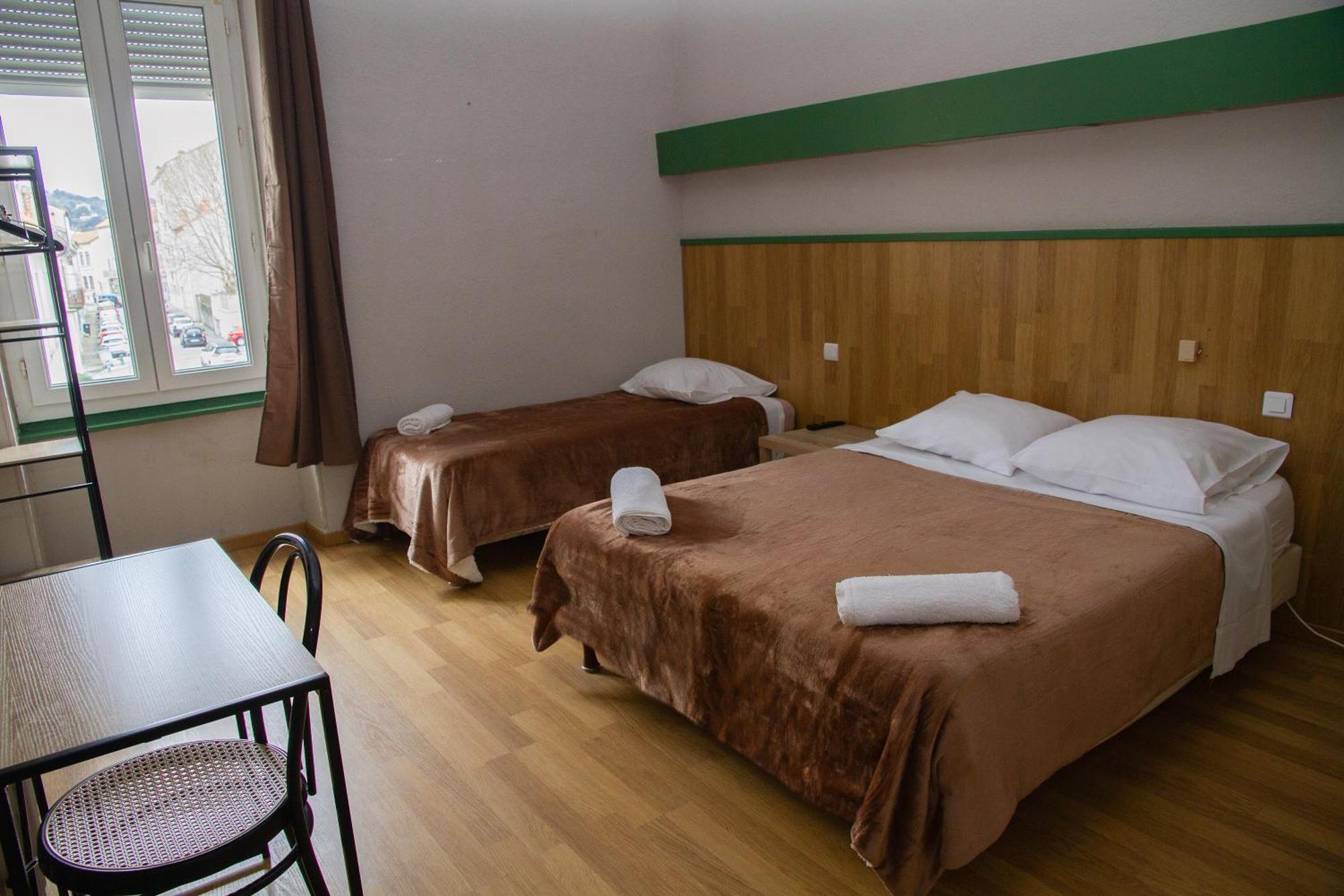 Hotel Durand Le Patio Alès Eksteriør bilde